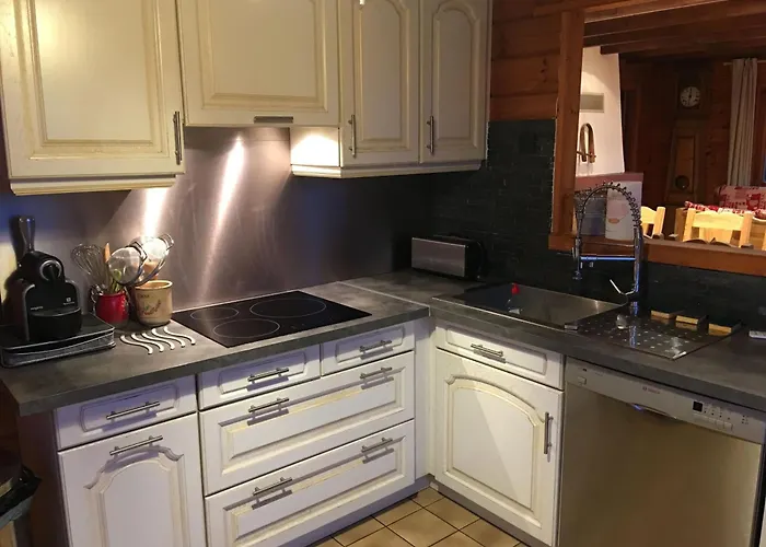 De La Roche Gauthier *